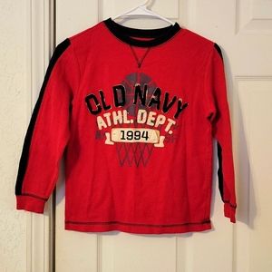 EUC boys old navy long sleeve size 8